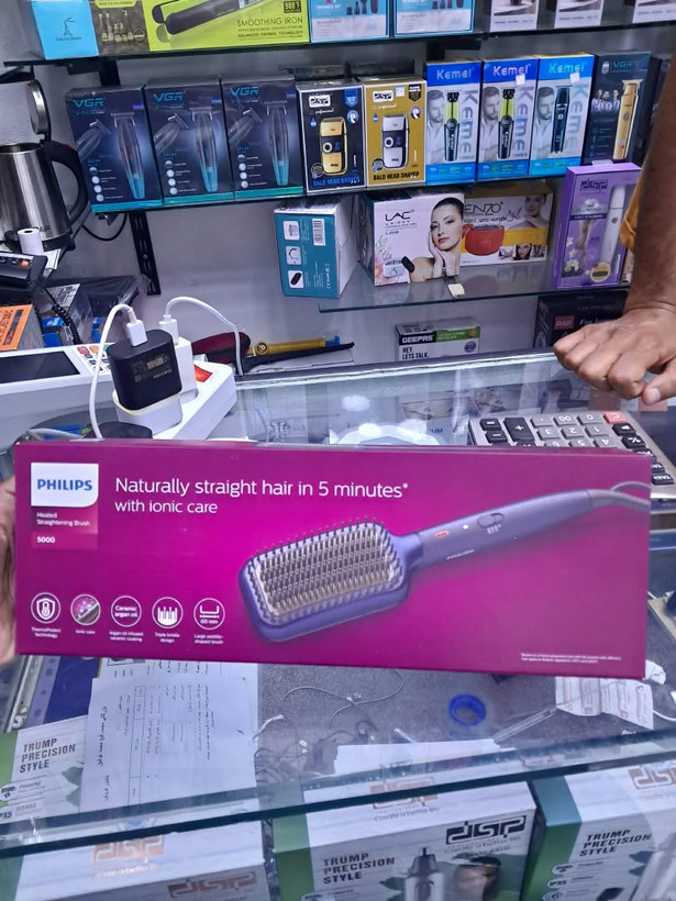برس حرارتی فیلیپس (Philips) سری ۵۰۰۰ مدل BHH880 - برای داشتن موهای صاف و طبیعی در ۵ دقیقه(اورجینال)