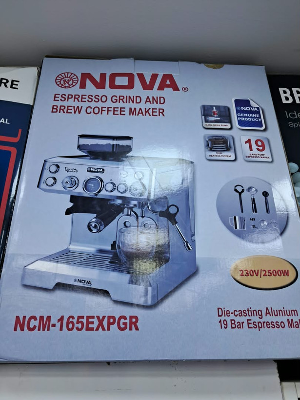 اسپرسوساز و آسیاب قهوه برند NOVA مدل NCM-165EXPGR، فشار ۱۹ بار، بدنه آلومینیومی با کیفیت